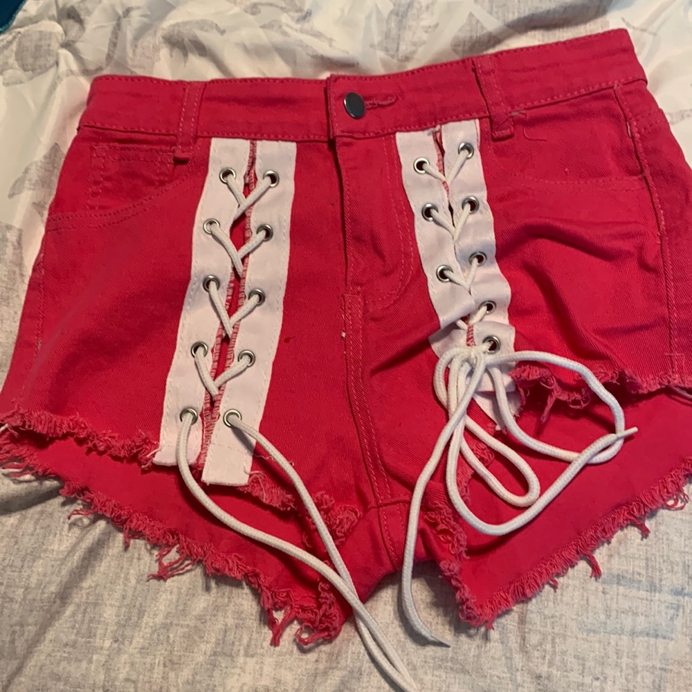 Summer pink n white shorts